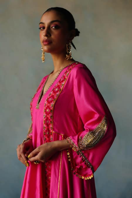 Rajiramniq_Pink Silk Placement Hand Embroidery Cutdana V Neck Dori Anarkali Palazzo Set _Online_at_Aza_Fashions
