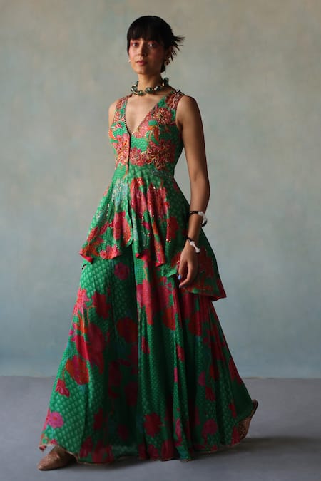 Rajiramniq Green Crepe Print Floral V Neck Short Kurta Sharara Set Online at Aza Fashions Rajiramniq_Green Crepe Print Floral V Neck Short Kurta Sharara Set _Online_at_Aza_Fashions