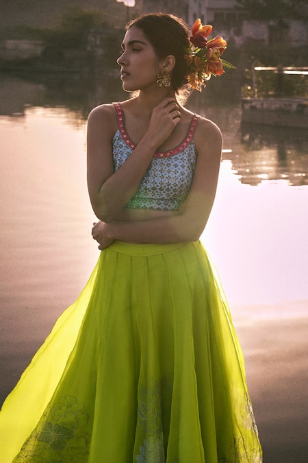 Buy_Rajiramniq_Green Printed Floral Scoop Hand Embroidered Blouse Lehenga Set _Online_at_Aza_Fashions