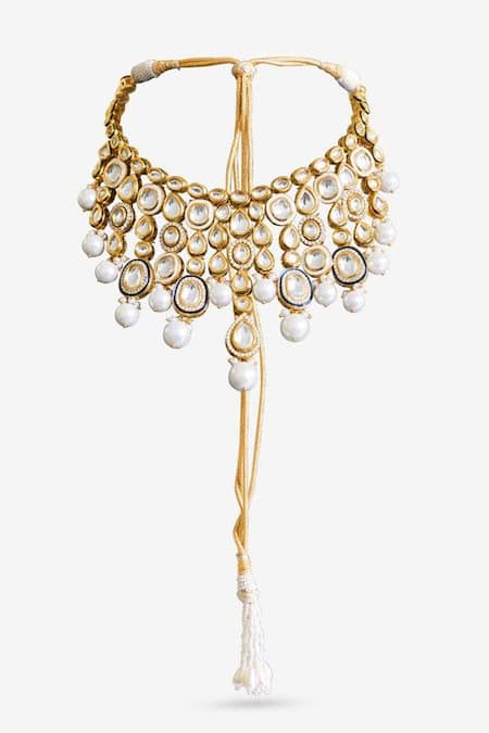 PRERTO White Zaza Cut Work Embellished Necklace