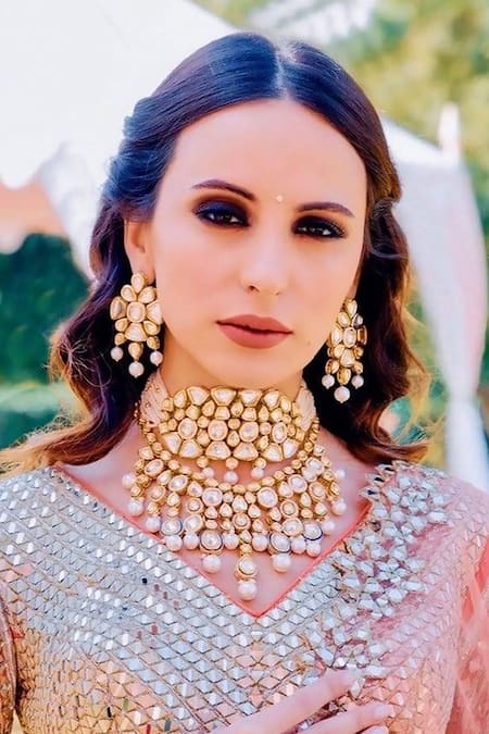 Shop PRERTO White Zaza Cut Work Embellished Necklace at Aza Fashions Shop_PRERTO_White Zaza Cut Work Embellished Necklace _at_Aza_Fashions