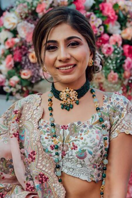 Shop PRERTO Green Zuri Embellished Choker Necklace at Aza Fashions Shop_PRERTO_Green Zuri Embellished Choker Necklace_at_Aza_Fashions