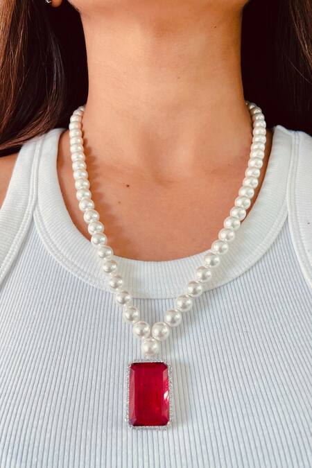 Prerto Red Stone Aela Ruby Pendant Necklace 