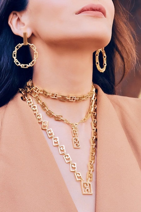 PRERTO Gold Plated Desire Cutout Choker Online at Aza Fashions PRERTO_Gold Plated Desire Cutout Choker _Online_at_Aza_Fashions