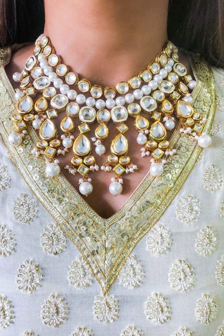 Prerto Raina Stone Embellished Choker Necklace 