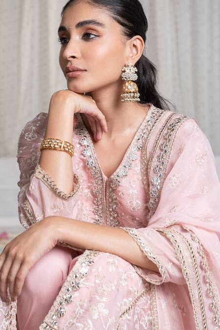 Shop Mulmul Pink Pure Mulmul Embroidery Floral V Neck Sawariya Thread Kurta Set Online at Aza Fashions Shop_Mulmul_Pink Pure Mulmul Embroidery Floral V Neck Sawariya Thread Kurta Set _Online_at_Aza_Fashions