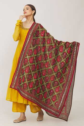 Buy_Naintara Bajaj_Brown Chanderi Sequins Phulkari Embroidered Dupatta_Online_at_Aza_Fashions