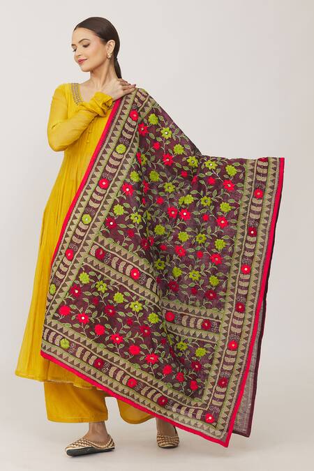 Shop Naintara Bajaj Maroon Chanderi Sequins And Phulkari Work Dupatta at Aza Fashions Shop_Naintara Bajaj_Maroon Chanderi Sequins And Phulkari Work Dupatta_at_Aza_Fashions
