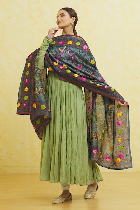 Naintara Bajaj Grey Chanderi Embroidery Phulkari Work Dupatta Online at Aza Fashions Naintara Bajaj_Grey Chanderi Embroidery Phulkari Work Dupatta_Online_at_Aza_Fashions