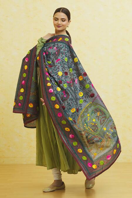 Buy Naintara Bajaj Grey Chanderi Embroidery Phulkari Work Dupatta Online at Aza Fashions Buy_Naintara Bajaj_Grey Chanderi Embroidery Phulkari Work Dupatta_Online_at_Aza_Fashions