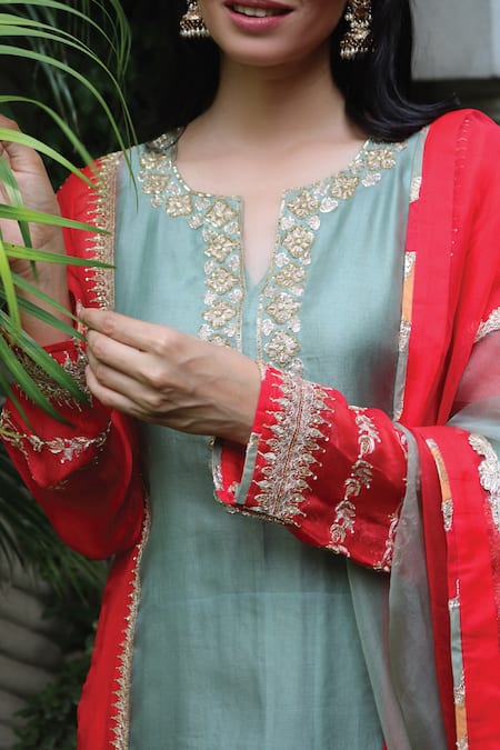 Buy Kyra By Bhavna Red Silk, Organza Sequins, Embroidery, Tassels Collared Gota Kurta Set Online at Aza Fashions Buy_Kyra By Bhavna_Red Silk, Organza Sequins, Embroidery, Tassels Collared Gota Kurta Set _Online_at_Aza_Fashions