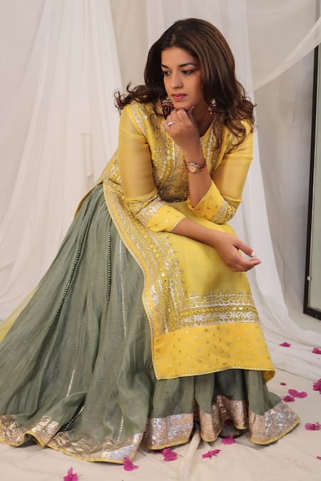 Kyra By Bhavna Yellow Organza, Chanderi, Georgette Embroidery, Mirrors, Gota Kurta Lehenga Set Online at Aza Fashions Kyra By Bhavna_Yellow Organza, Chanderi, Georgette Embroidery, Mirrors, Gota Kurta Lehenga Set _Online_at_Aza_Fashions