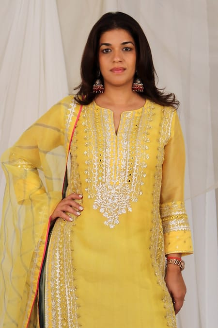 Shop Kyra By Bhavna Yellow Organza, Chanderi, Georgette Embroidery, Mirrors, Gota Kurta Lehenga Set Online at Aza Fashions Shop_Kyra By Bhavna_Yellow Organza, Chanderi, Georgette Embroidery, Mirrors, Gota Kurta Lehenga Set _Online_at_Aza_Fashions