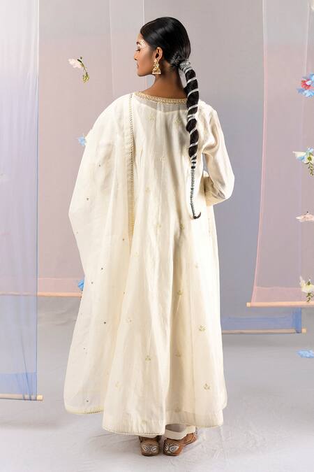 Shop Kyra By Bhavna Ivory Chanderi Embroidery Split V-neck Anarkali Set at Aza Fashions Shop_Kyra By Bhavna_Ivory Chanderi Embroidery Split V-neck Anarkali Set _at_Aza_Fashions
