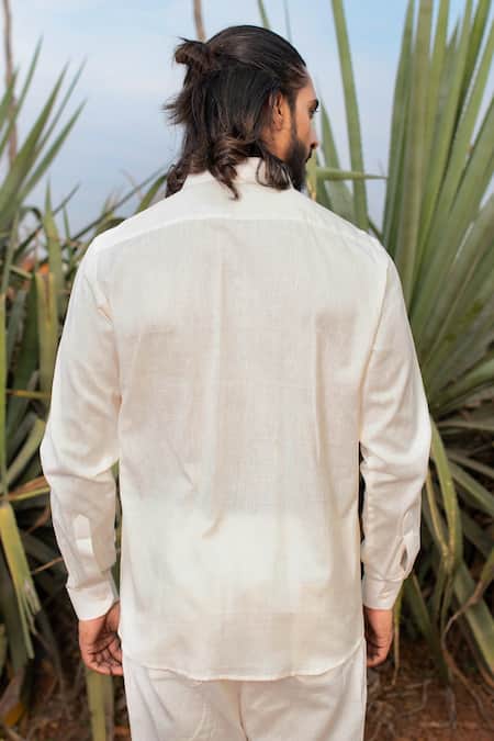Shop Runit Gupta White Cotton, Linen Cut Work Placed Giraffe Embroidered Shirt at Aza Fashions Shop_Runit Gupta_White Cotton, Linen Cut Work Placed Giraffe Embroidered Shirt _at_Aza_Fashions