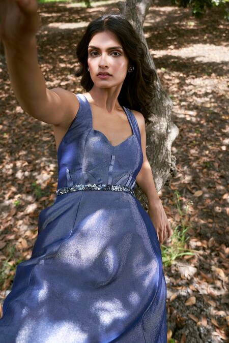 Buy_Parshya_Blue Viscose, Satin Sequins V-neck Corset Bodice Gown With Belt 