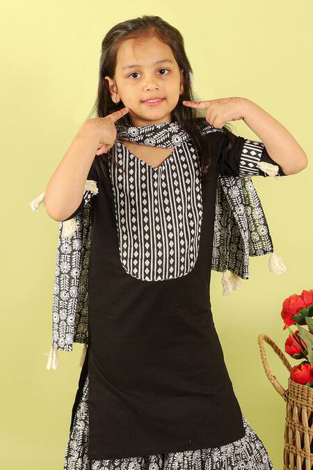 Kalp_Black Cotton Tassels Laura Floral Print Kurta Sharara Set _Online_at_Aza_Fashions