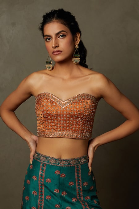 RI.Ritu Kumar Tania Zardozi Off Shoulder Blouse 