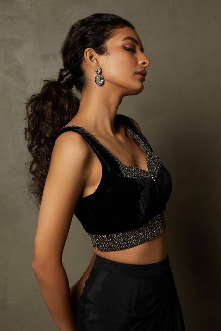 Buy RI.Ritu Kumar Black Poly Dupion Hand Embroidery Zardozi Tikki Mohi Placement Blouse Online at Aza Fashions Buy_RI.Ritu Kumar_Black Poly Dupion Hand Embroidery Zardozi Tikki Mohi Placement Blouse _Online_at_Aza_Fashions