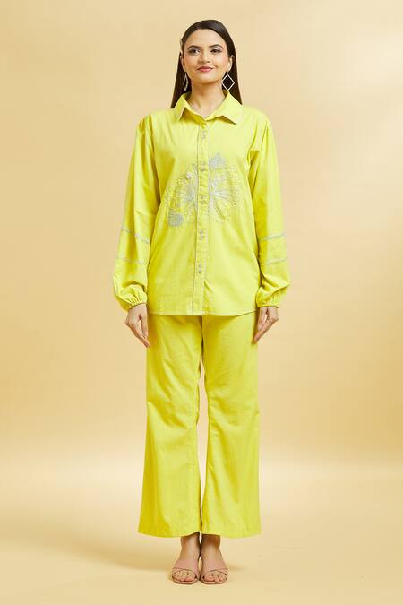 Soha By Harleen And Sona_Green Cotton Embroidery Shawl Neck Shirt And Flared Pant Set _Online_at_Aza_Fashions