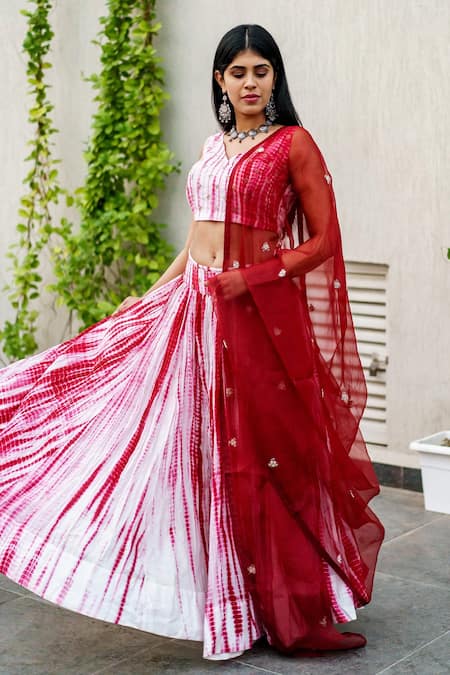 Shop Cupid Cotton Wine Silk, Cotton, Organza Embroidery V-neck Tie And Dye Lehenga Set at Aza Fashions Shop_Cupid Cotton_Wine Silk, Cotton, Organza Embroidery V-neck Tie And Dye Lehenga Set _at_Aza_Fashions