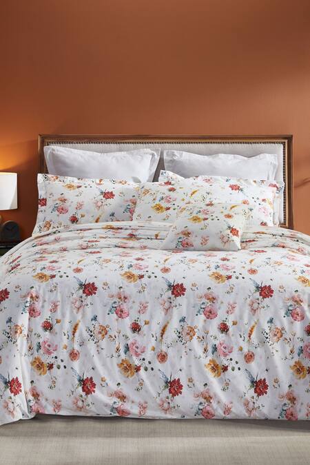 Shop Houmn Multi Color 100% Cotton Retreat Floral Print Duvet Cover at Aza Fashions Shop_Houmn_Multi Color 100% Cotton Retreat Floral Print Duvet Cover_at_Aza_Fashions