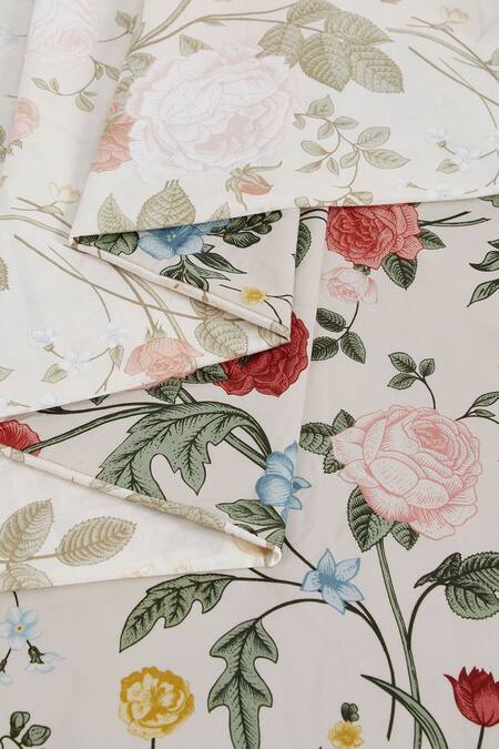 Buy Houmn Multi Color 100% Cotton Refuge Floral Print Duvet Cover Online at Aza Fashions Buy_Houmn_Multi Color 100% Cotton Refuge Floral Print Duvet Cover_Online_at_Aza_Fashions