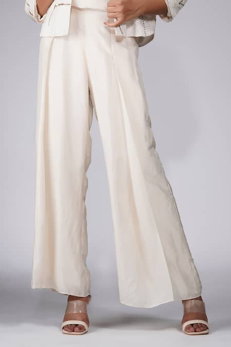 Shop Shruti S Off White Silk Sequins, Zari Collared Embroidered Jacket Pant Set Online at Aza Fashions Shop_Shruti S_Off White Silk Sequins, Zari Collared Embroidered Jacket Pant Set _Online_at_Aza_Fashions