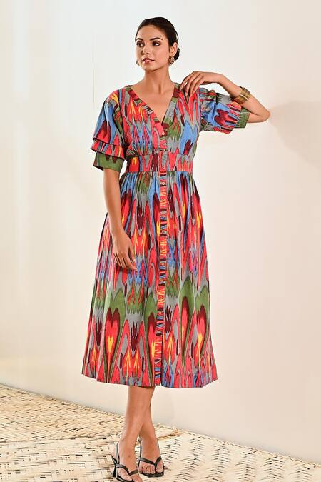 Moontara_Red Cotton V-neck Abstract Print A-line Dress _at_Aza_Fashions