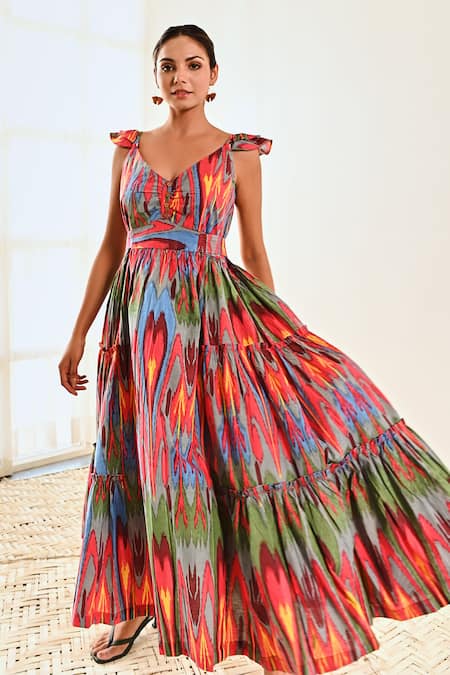 Moontara Red Cotton V-neck Ikat Print Dress Online at Aza Fashions Moontara_Red Cotton V-neck Ikat Print Dress _Online_at_Aza_Fashions