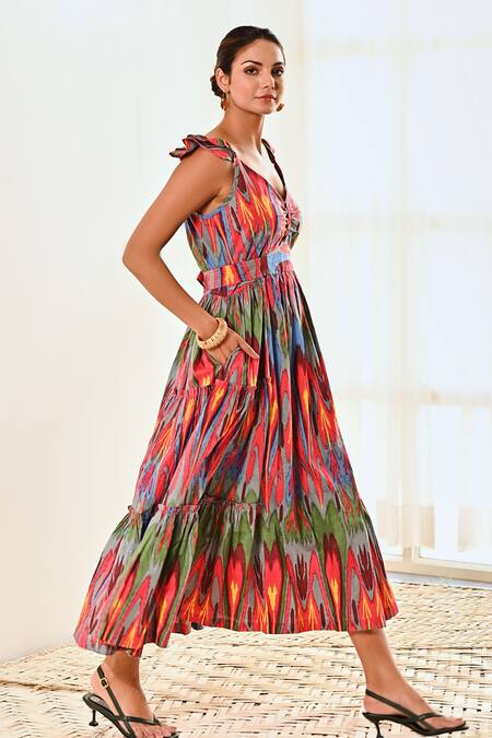 Buy Moontara Red Cotton V-neck Ikat Print Dress Online at Aza Fashions Buy_Moontara_Red Cotton V-neck Ikat Print Dress _Online_at_Aza_Fashions