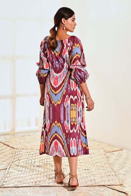 Shop Moontara Purple Cotton V-neck Abstract Print Balloon Sleeve Dress at Aza Fashions Shop_Moontara_Purple Cotton V-neck Abstract Print Balloon Sleeve Dress _at_Aza_Fashions