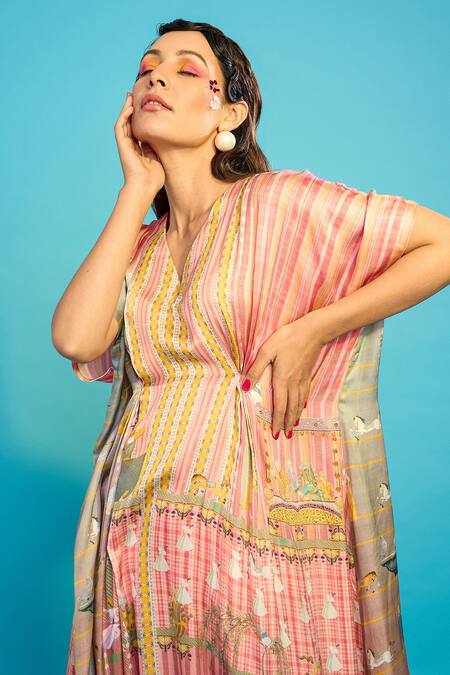 Buy_The Boozy Button_Pink Silk V-neck Mughal Palace Print Kaftan_Online_at_Aza_Fashions