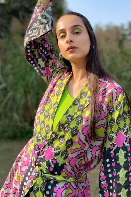 The Boozy Button Multi Color Silk Collared Geometric Print Wrap Top And Pant Set Online at Aza Fashions The Boozy Button_Multi Color Silk Collared Geometric Print Wrap Top And Pant Set_Online_at_Aza_Fashions