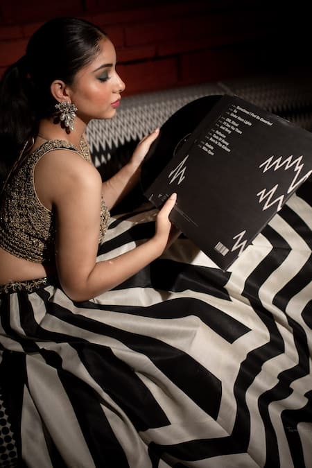 Shop_Vandana Sethi_Black Silk Embroidery, Mirrors V-neck Embellished Blouse Lehenga Set _Online_at_Aza_Fashions