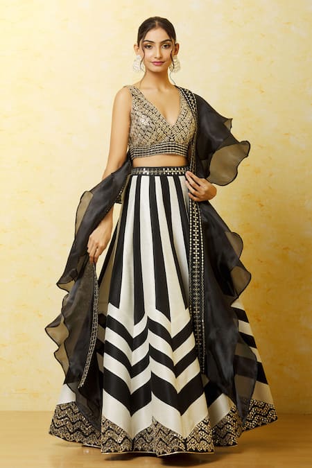 Vandana Sethi_Black Silk Embroidery, Mirrors V-neck Embellished Blouse Lehenga Set _at_Aza_Fashions