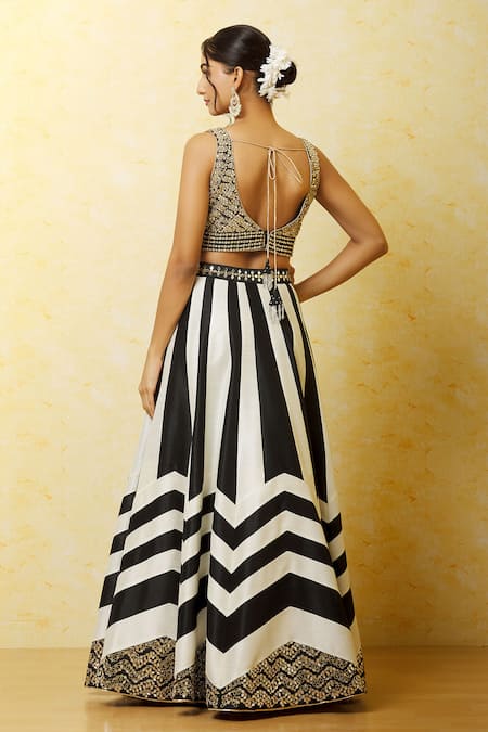 Buy_Vandana Sethi_Black Silk Embroidery, Mirrors V-neck Embellished Blouse Lehenga Set 