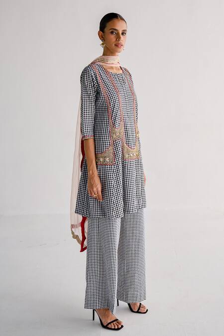 Esha Arora_Black Cotton, Organza Zari Round Neck Zardosi Embroidered Short Anarkali Set _Online_at_Aza_Fashions