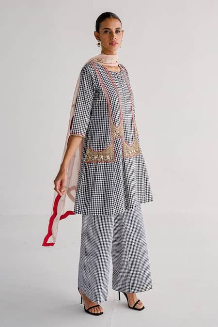 Buy_Esha Arora_Black Cotton, Organza Zari Round Neck Zardosi Embroidered Short Anarkali Set _Online_at_Aza_Fashions