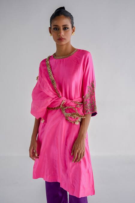 Esha Arora Pink Silk, Crepe, Organza Fringe, Zari Floral Zardosi Embroidered Kurta Set Online at Aza Fashions Esha Arora_Pink Silk, Crepe, Organza Fringe, Zari Floral Zardosi Embroidered Kurta Set _Online_at_Aza_Fashions