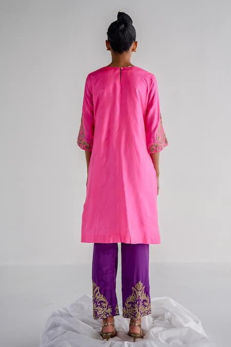 Esha Arora Pink Silk, Crepe, Organza Fringe, Zari Floral Zardosi Embroidered Kurta Set at Aza Fashions Esha Arora_Pink Silk, Crepe, Organza Fringe, Zari Floral Zardosi Embroidered Kurta Set _at_Aza_Fashions