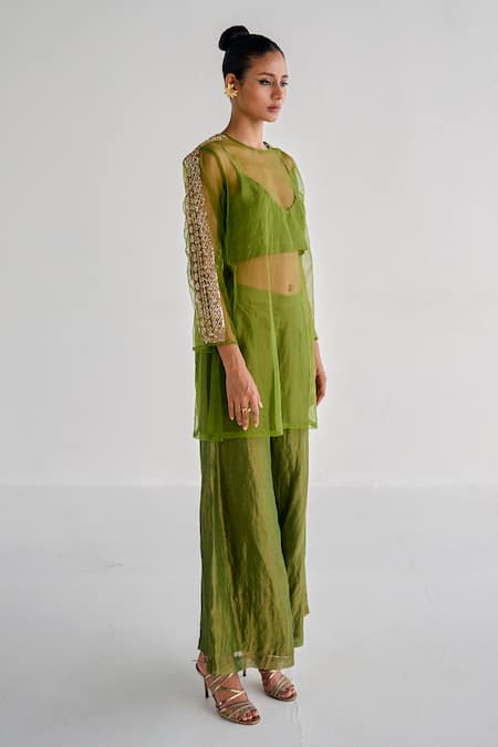 Esha Arora_Green Net, Chanderi Zari Round Neck Embroidered Kurta And Palazzo Set _Online_at_Aza_Fashions