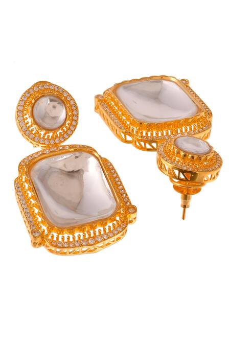 Ishhaara_Gold Plated Beads, Diamonds, Stones Kundan Embellished Pendant Necklace Set _at_Aza_Fashions