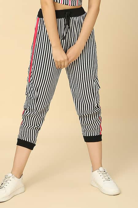 Neha Gursahani Black Viscose, Crepe Round Neck Printed Crop Top And Pant Set at Aza Fashions Neha Gursahani_Black Viscose, Crepe Round Neck Printed Crop Top And Pant Set _at_Aza_Fashions