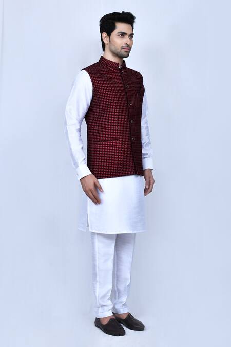 Arihant Rai Sinha_Maroon Velvet Sequins Thread Embroidered Nehru Jacket _at_Aza_Fashions
