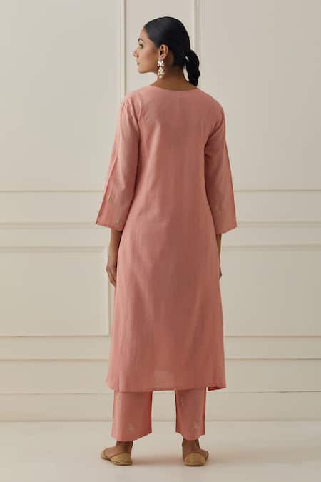 Kamaltaas Sleeve Embroidered Kurta & Pant Set 