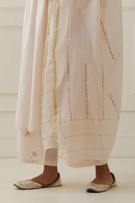 Kamaltaas_Pink Cotton Embroidery Collared Slub Kurta Pant Set _Online_at_Aza_Fashions