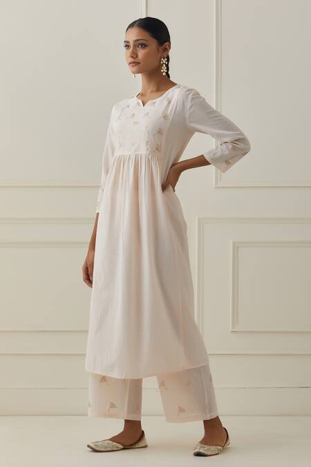 Kamaltaas_Pink Cotton Embroidery Collared Slub Kurta Pant Set _at_Aza_Fashions