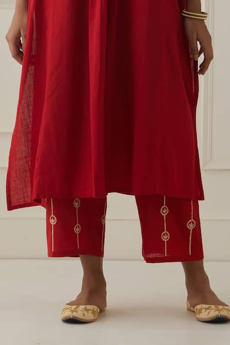 Buy Kamaltaas Red Cotton Embroidery, Piping Split V-neck Yoke And Sleeve Kurta Set Online at Aza Fashions Buy_Kamaltaas_Red Cotton Embroidery, Piping Split V-neck Yoke And Sleeve Kurta Set _Online_at_Aza_Fashions