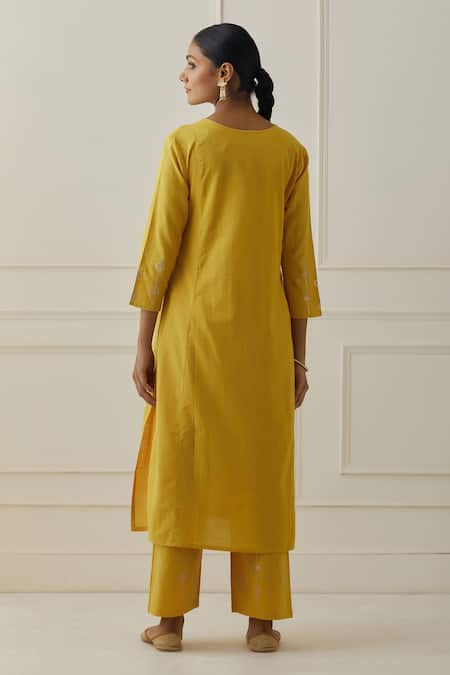 Shop_Kamaltaas_Yellow Cotton Embroidery Split V-neck Yoke And Sleeve Work Kurta Set _at_Aza_Fashions